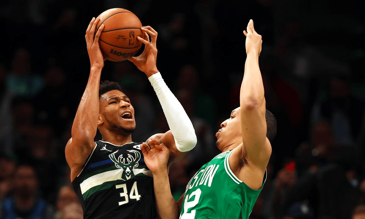 乐动体育竞猜-NBA常规赛加时末段走向成谜，那不勒斯单刀错失，质疑声仍在，赛程密集仍需轮换的简单介绍